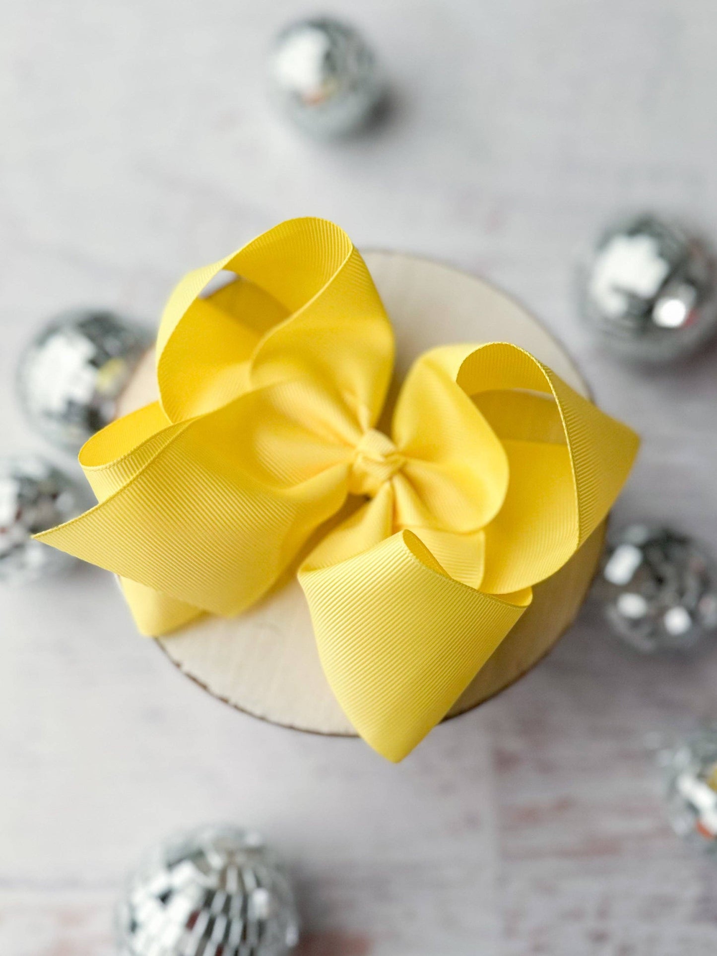 5.5" Grosgrain Hair Bow