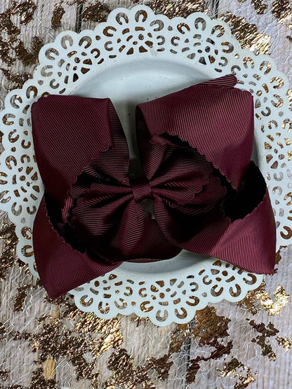 Scalloped Bow - 5.5"