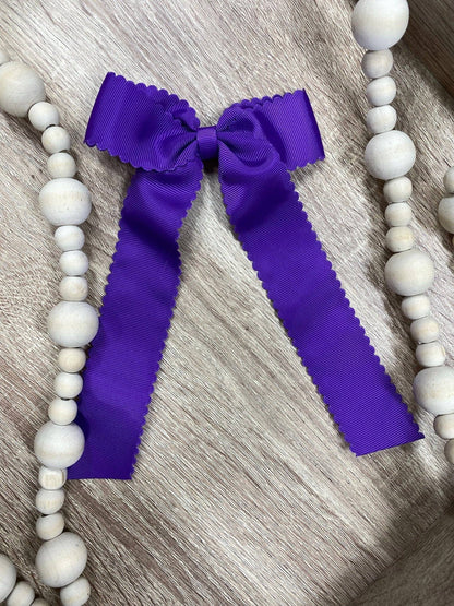 Scalloped Long Tail Bow