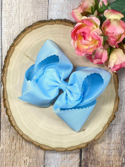 Scalloped Bow - 5.5"