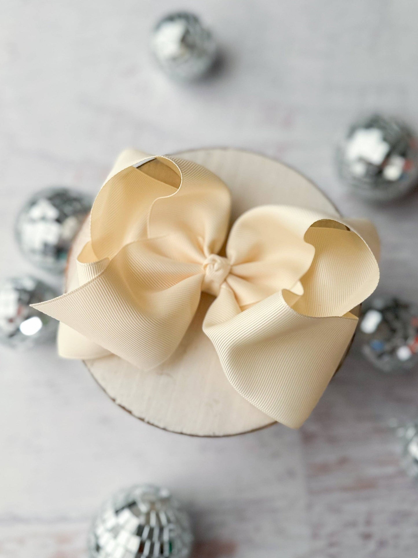 5.5" Grosgrain Hair Bow